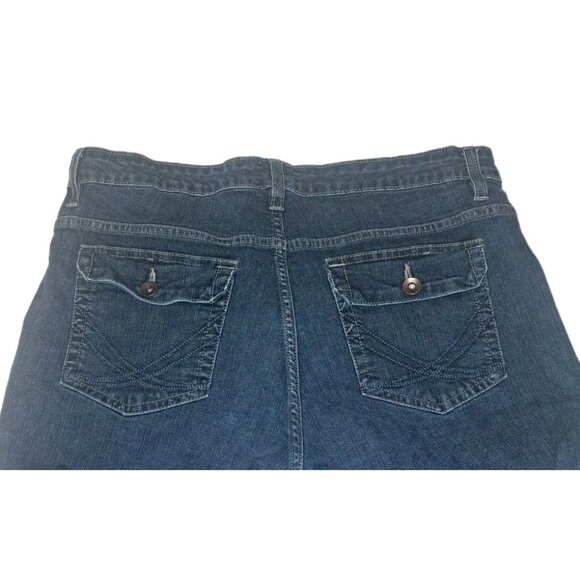 Lee Women's Size 16 Petite Mid-rise Bootcut Jeans 36x27 - Picture 3 of 6